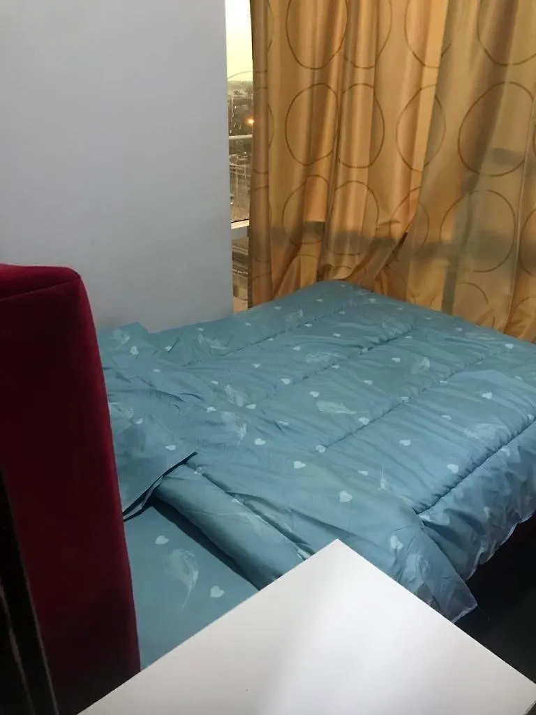Paz Holiday Luxurious Space Дубай Капсульный отель